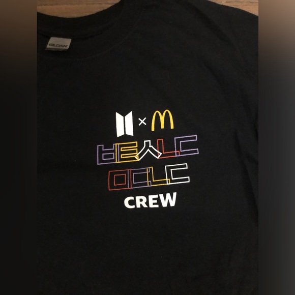 BTS McDonald’s Crew Uniform Limited Edition T-Shirt Merch Size XL - 🎤🎙 - Picture 2 of 4